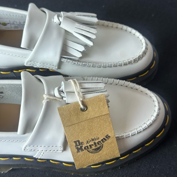 ❗️NEW Dr. Martens AirWair ADRIAN YELLOW STITCH LEATHER TASSEL LOAFERS Size 5 - Picture 12 of 15